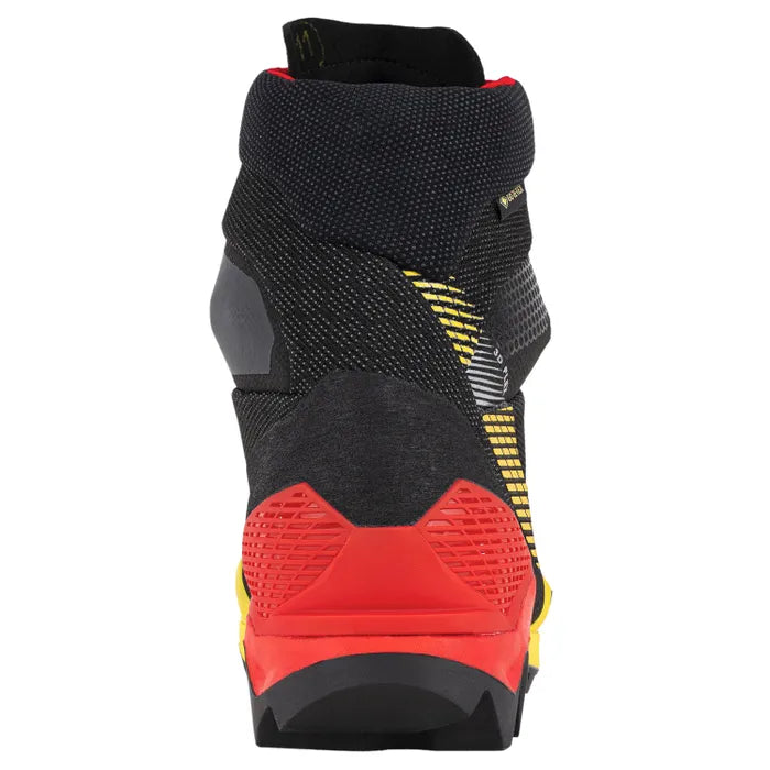Scarpone La Sportiva Modello Aequilibrium ST GTX