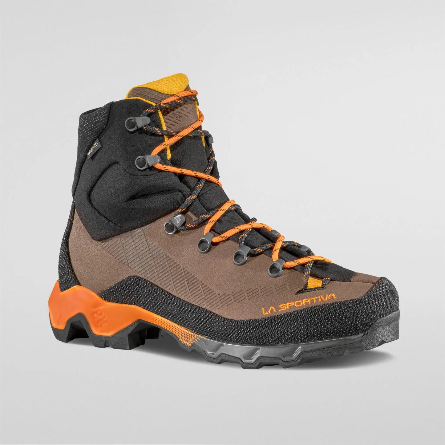 Scarpone La Sportiva Modello Aequilibrium Trek GTX