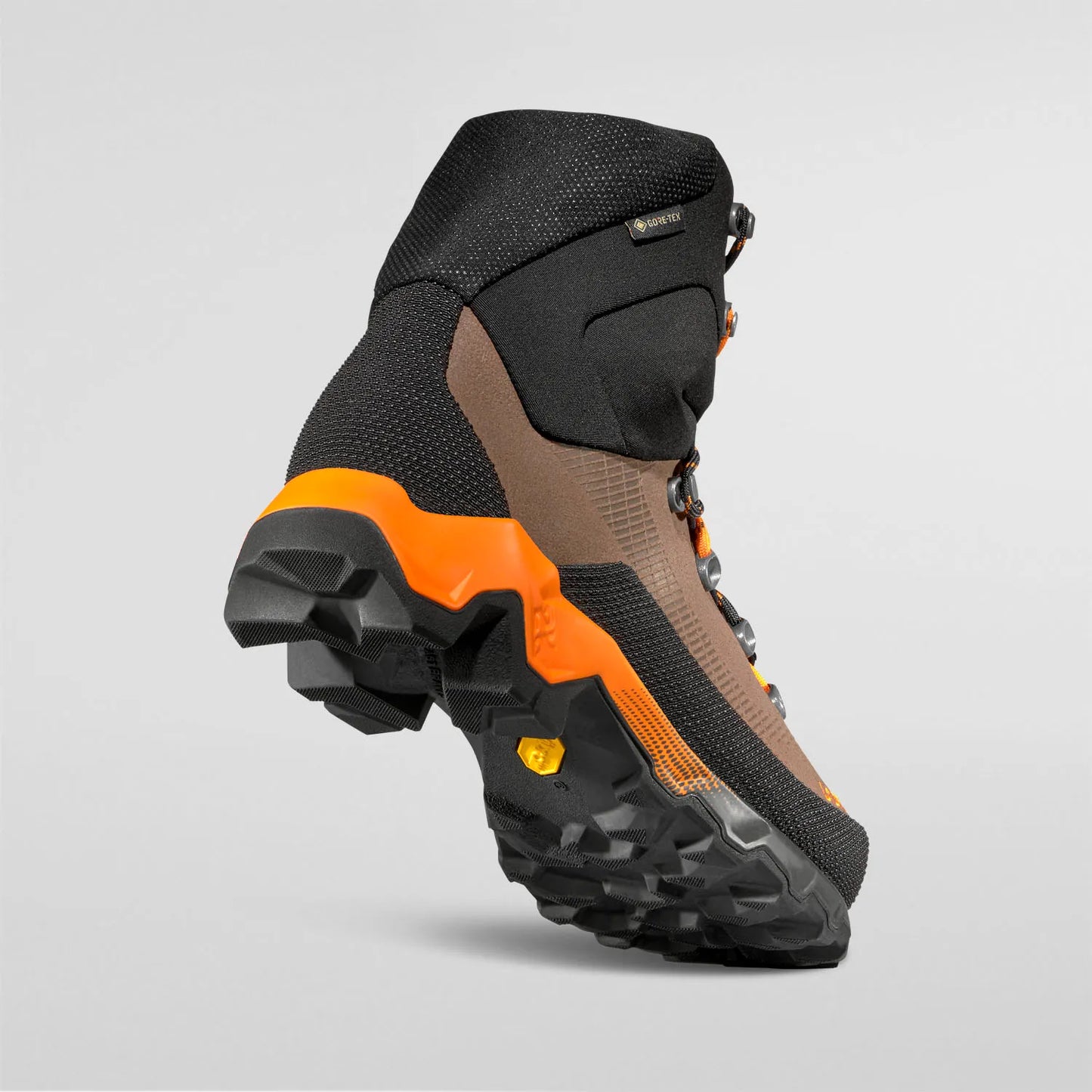 Scarpone La Sportiva Modello Aequilibrium Trek GTX